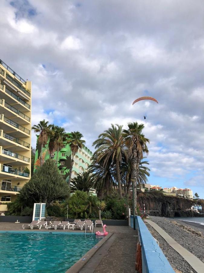 Tranquil Beachside Stay - Atlantic Gardens Beach Funchal  Exterior photo