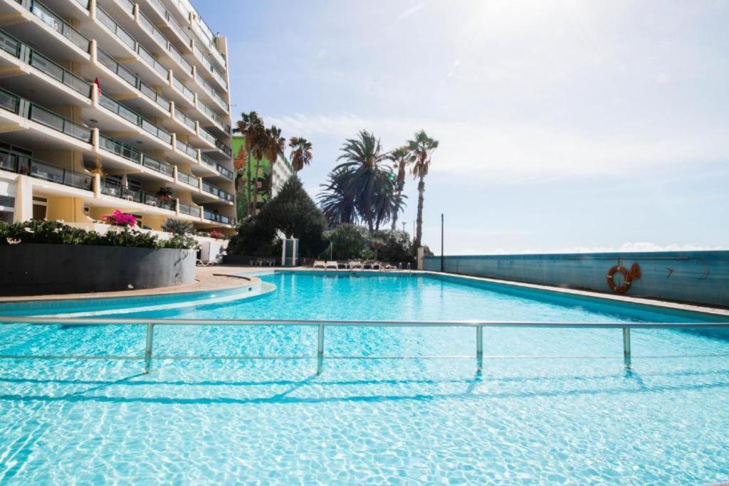 Tranquil Beachside Stay - Atlantic Gardens Beach Funchal  Exterior photo